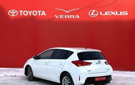 Toyota Auris II, 2013 год, 1 150 000 рублей, 3 фотография