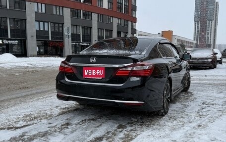 Honda Accord IX рестайлинг, 2018 год, 2 700 000 рублей, 4 фотография