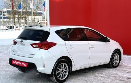 Toyota Auris II, 2013 год, 1 150 000 рублей, 6 фотография