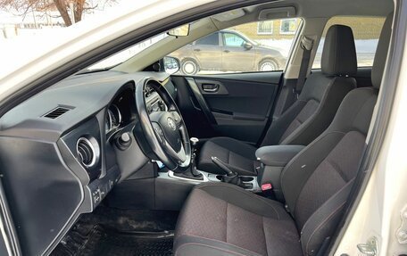 Toyota Auris II, 2013 год, 1 150 000 рублей, 16 фотография