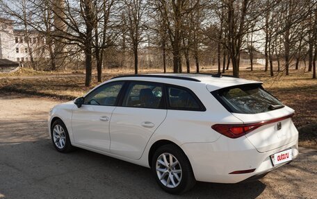 SEAT Leon IV, 2022 год, 300 000 рублей, 4 фотография