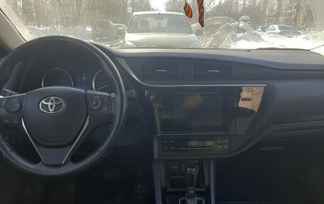 Toyota Corolla, 2018 год, 1 650 000 рублей, 7 фотография