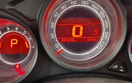 Citroen C4 II рестайлинг, 2014 год, 750 000 рублей, 2 фотография