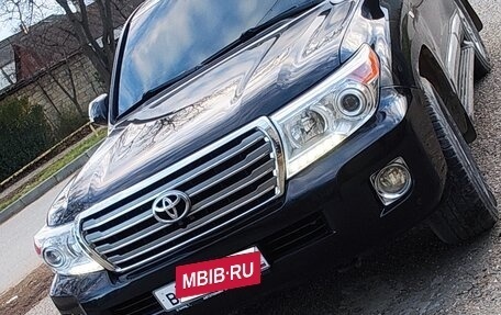 Toyota Land Cruiser 200, 2007 год, 2 400 000 рублей, 4 фотография