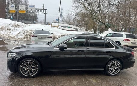 Mercedes-Benz E-Класс, 2020 год, 3 100 000 рублей, 2 фотография