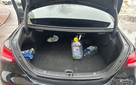 Mercedes-Benz E-Класс, 2020 год, 3 100 000 рублей, 14 фотография