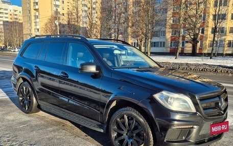 Mercedes-Benz GL-Класс, 2014 год, 3 000 000 рублей, 10 фотография