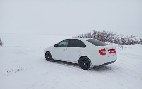 Skoda Rapid I, 2014 год, 865 000 рублей, 1 фотография