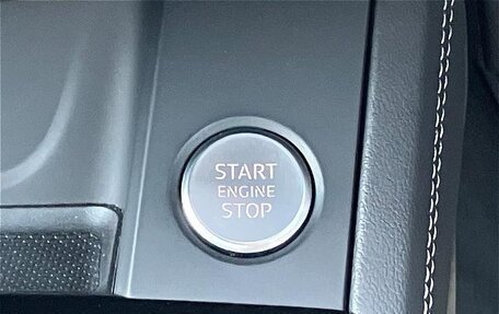 Audi A4, 2022 год, 2 110 000 рублей, 37 фотография