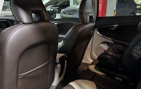 Volvo V40 Cross Country I, 2014 год, 1 600 000 рублей, 12 фотография