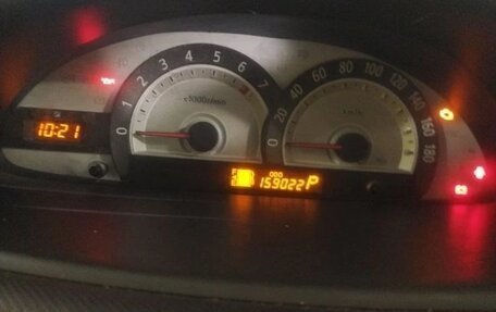 Toyota Sienta I, 2011 год, 925 000 рублей, 12 фотография