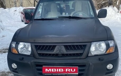 Mitsubishi Pajero III рестайлинг, 2005 год, 680 000 рублей, 1 фотография