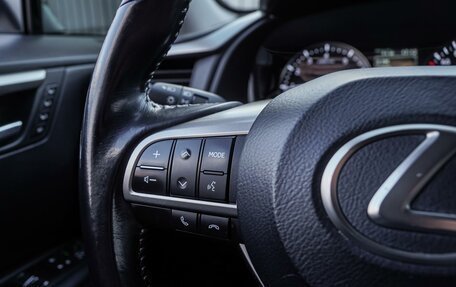 Lexus RX IV рестайлинг, 2017 год, 3 290 000 рублей, 22 фотография