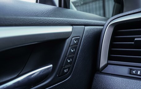 Lexus RX IV рестайлинг, 2017 год, 3 290 000 рублей, 26 фотография