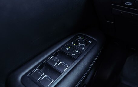 Lexus RX IV рестайлинг, 2017 год, 3 290 000 рублей, 25 фотография