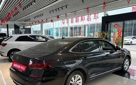 Volkswagen Passat B8 рестайлинг, 2022 год, 1 978 000 рублей, 6 фотография