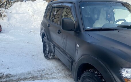 Mitsubishi Pajero III рестайлинг, 2005 год, 680 000 рублей, 9 фотография