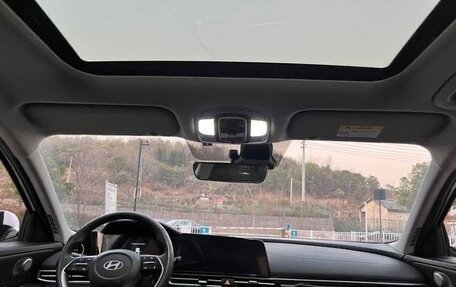 Hyundai Elantra, 2024 год, 1 780 000 рублей, 6 фотография