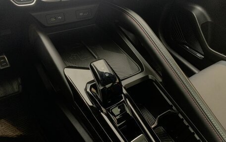 Geely Coolray I, 2024 год, 2 370 000 рублей, 9 фотография