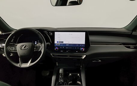 Lexus RX IV рестайлинг, 2025 год, 8 700 000 рублей, 13 фотография