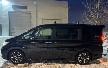 Honda Stepwgn IV, 2015 год, 1 750 000 рублей, 2 фотография