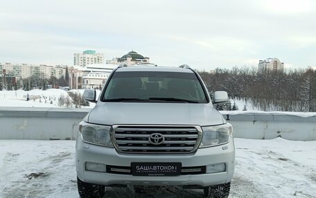 Toyota Land Cruiser 200, 2011 год, 2 725 000 рублей, 2 фотография