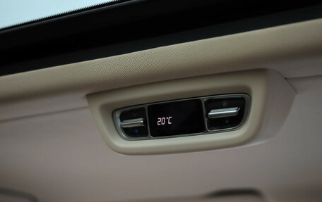 Mercedes-Benz V-Класс, 2023 год, 8 899 000 рублей, 33 фотография