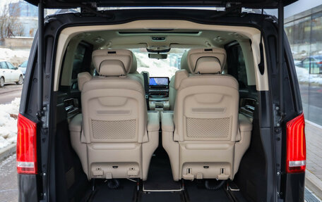 Mercedes-Benz V-Класс, 2023 год, 8 899 000 рублей, 38 фотография