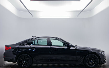 BMW 5 серия, 2019 год, 3 650 000 рублей, 4 фотография