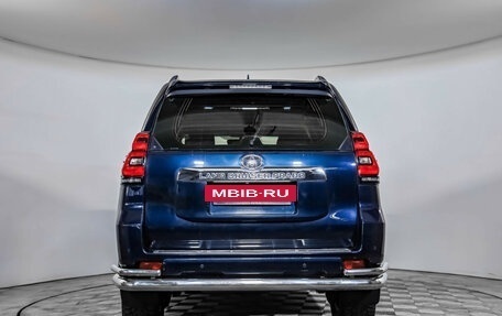 Toyota Land Cruiser Prado 150 рестайлинг 2, 2018 год, 4 649 000 рублей, 6 фотография