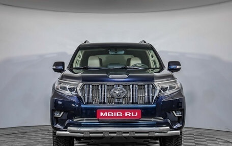 Toyota Land Cruiser Prado 150 рестайлинг 2, 2018 год, 4 649 000 рублей, 2 фотография