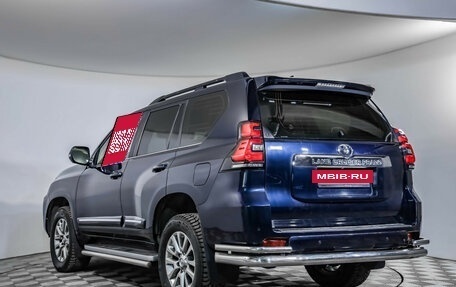 Toyota Land Cruiser Prado 150 рестайлинг 2, 2018 год, 4 649 000 рублей, 7 фотография