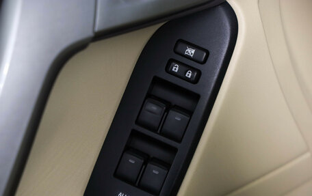 Toyota Land Cruiser Prado 150 рестайлинг 2, 2018 год, 4 649 000 рублей, 27 фотография