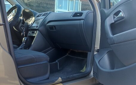 Volkswagen Polo VI (EU Market), 2015 год, 1 150 000 рублей, 10 фотография