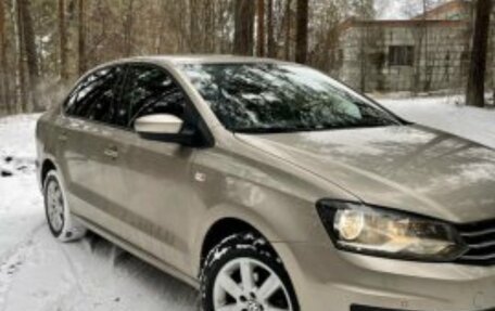 Volkswagen Polo VI (EU Market), 2015 год, 1 150 000 рублей, 1 фотография