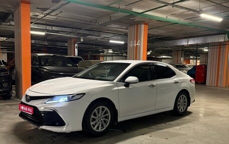 Toyota Camry, 2022 год, 2 800 000 рублей, 1 фотография