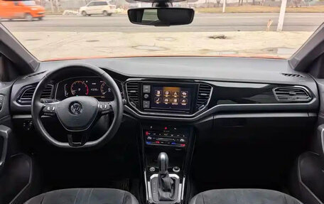 Volkswagen T-Roc I, 2021 год, 1 399 123 рублей, 8 фотография