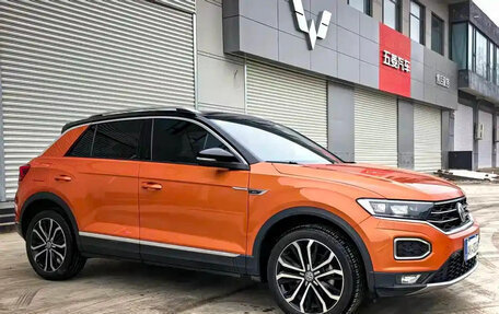 Volkswagen T-Roc I, 2021 год, 1 399 123 рублей, 3 фотография
