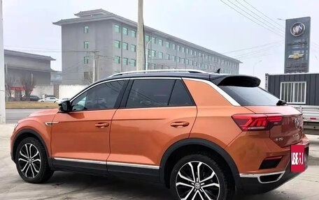 Volkswagen T-Roc I, 2021 год, 1 399 123 рублей, 6 фотография