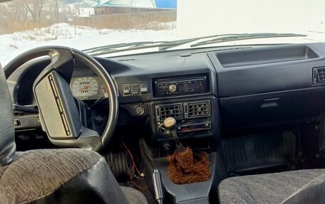 ИЖ 2126 «Ода», 2003 год, 180 000 рублей, 11 фотография