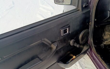 ИЖ 2126 «Ода», 2003 год, 180 000 рублей, 14 фотография