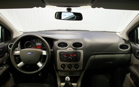 Ford Focus II рестайлинг, 2010 год, 645 000 рублей, 20 фотография