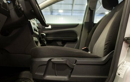 Ford Focus II рестайлинг, 2010 год, 645 000 рублей, 32 фотография