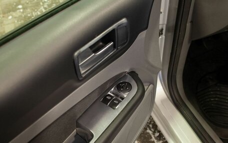 Ford Focus II рестайлинг, 2010 год, 645 000 рублей, 33 фотография