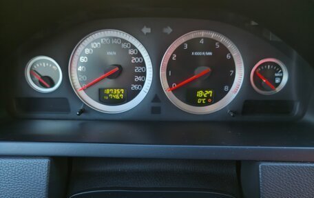 Volvo XC90 II рестайлинг, 2011 год, 1 950 000 рублей, 19 фотография