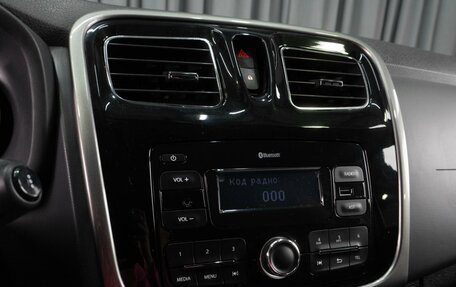 Renault Sandero II рестайлинг, 2017 год, 927 444 рублей, 14 фотография