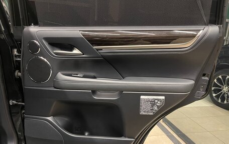 Lexus LX III, 2019 год, 10 500 000 рублей, 22 фотография