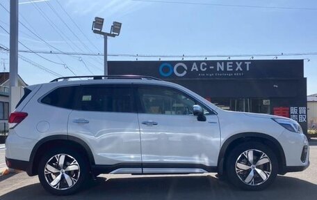 Subaru Forester, 2022 год, 2 289 000 рублей, 7 фотография