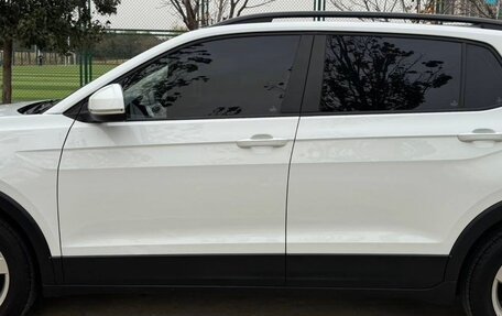 Volkswagen T-Cross I, 2023 год, 1 750 000 рублей, 9 фотография