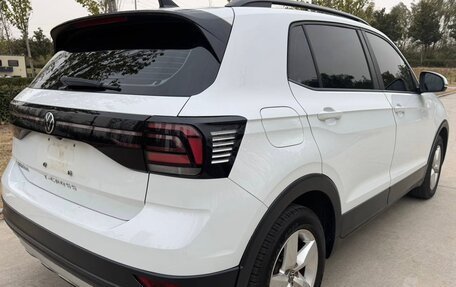 Volkswagen T-Cross I, 2023 год, 1 750 000 рублей, 11 фотография